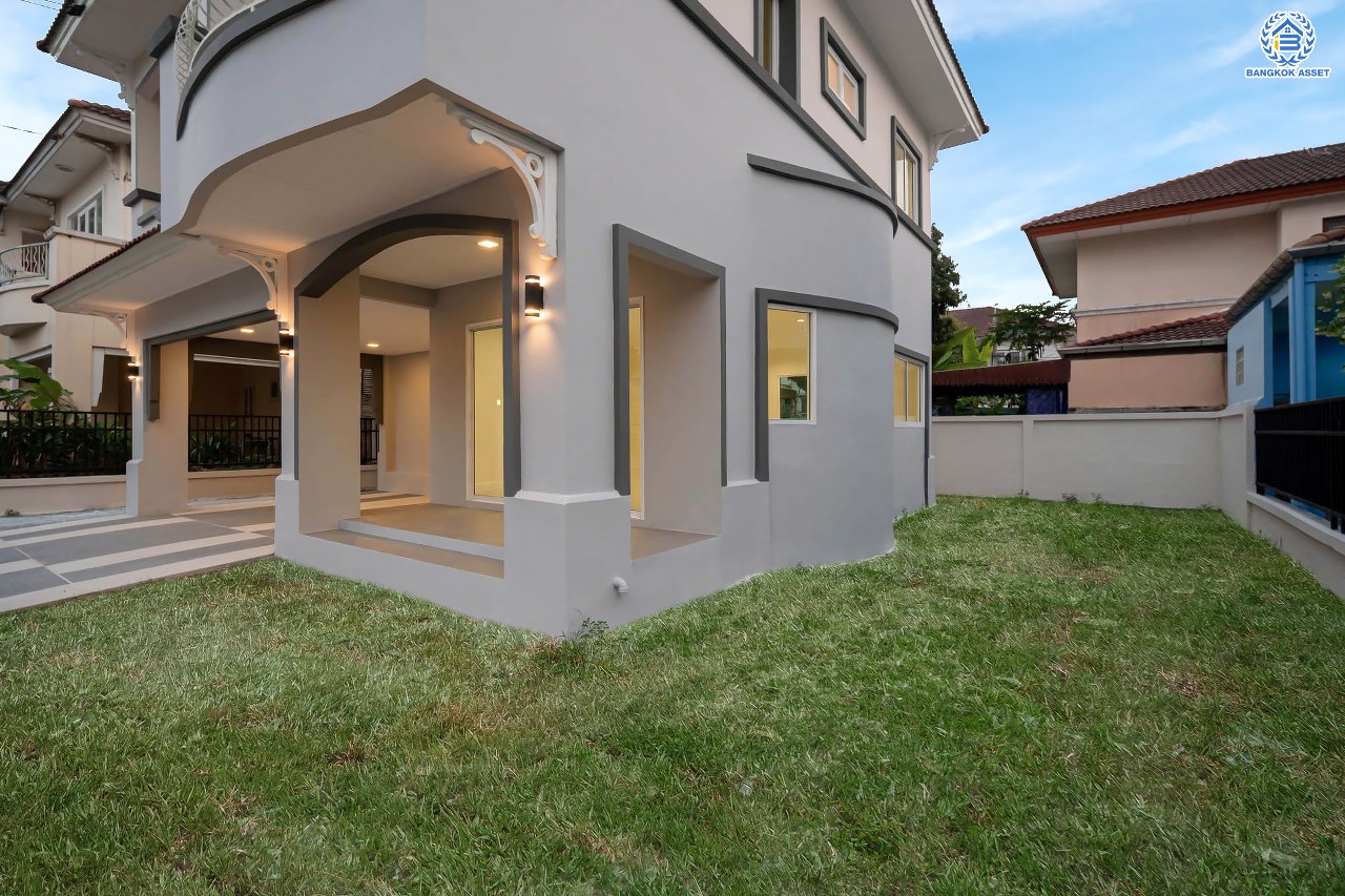 บ้านมือสองตกแต่งใหม่ แบรนด์ LH โครงการ ชัยพฤกษ์ วัดลาดปลาดุก ตอบโจทย์ทุกการอยู่อาศัย เนื้อที่ 60 ตร.ว. พื้นที่ใช้สอยมากถึง 198.96 ตร.ม. ฟังก์ชัน 3 ห้องนอน 3 ห้องน้ำ จอดรถได้ 2 คัน บนทำเลดีที่สุด! ใกล้เซ็นทรัลเวสต์เกต ทางด่วน "กาญจนาภิเษก" และรถไฟฟ้าสายสีม่วง "สถานีคลองบางไผ่"